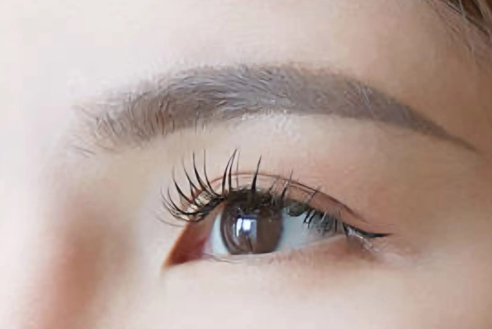 Augenbrauen Lifting von Kosmetik Winterhude